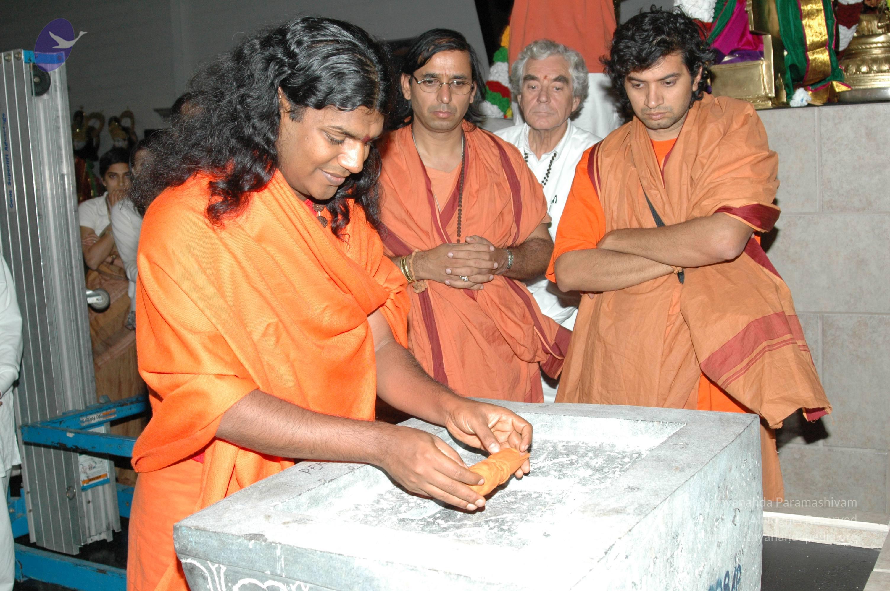 MC15-19Nov2007 166_CMP_WM